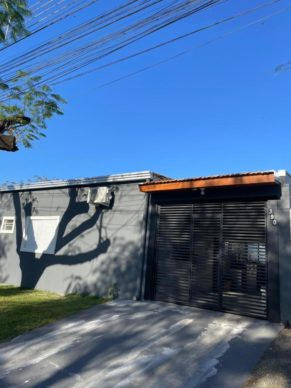 Casa Aconchegante Na Rota Turistica Foz Do Iguacuヴィラ エクステリア 写真